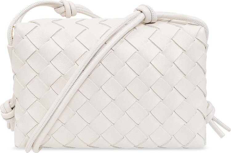 

Сумка Bottega Veneta Loop Mini Shoulder Bag White/Gold, белый
