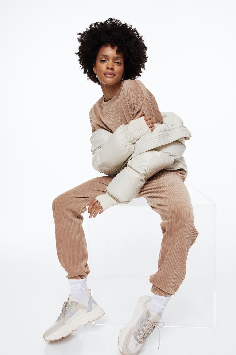 

Велюровый топ в рубчик H&M, бежевый