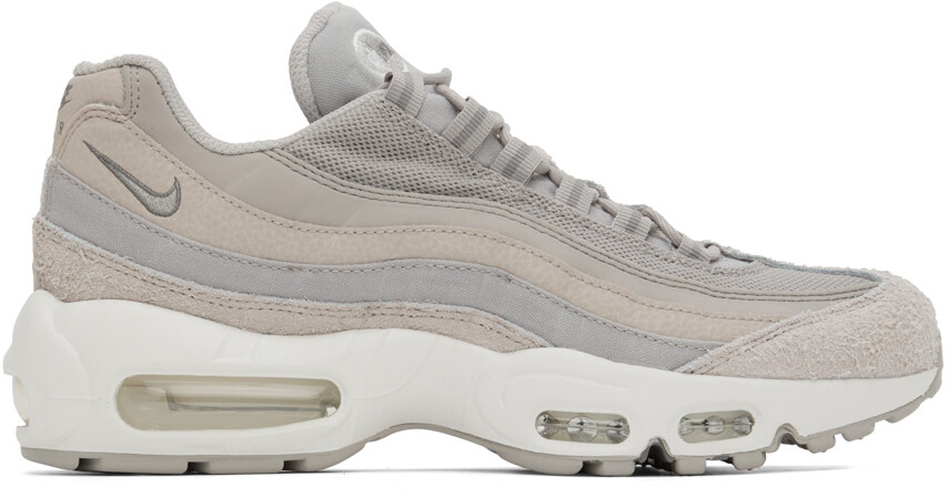 

Серые кроссовки Air Max 95 SE Nike