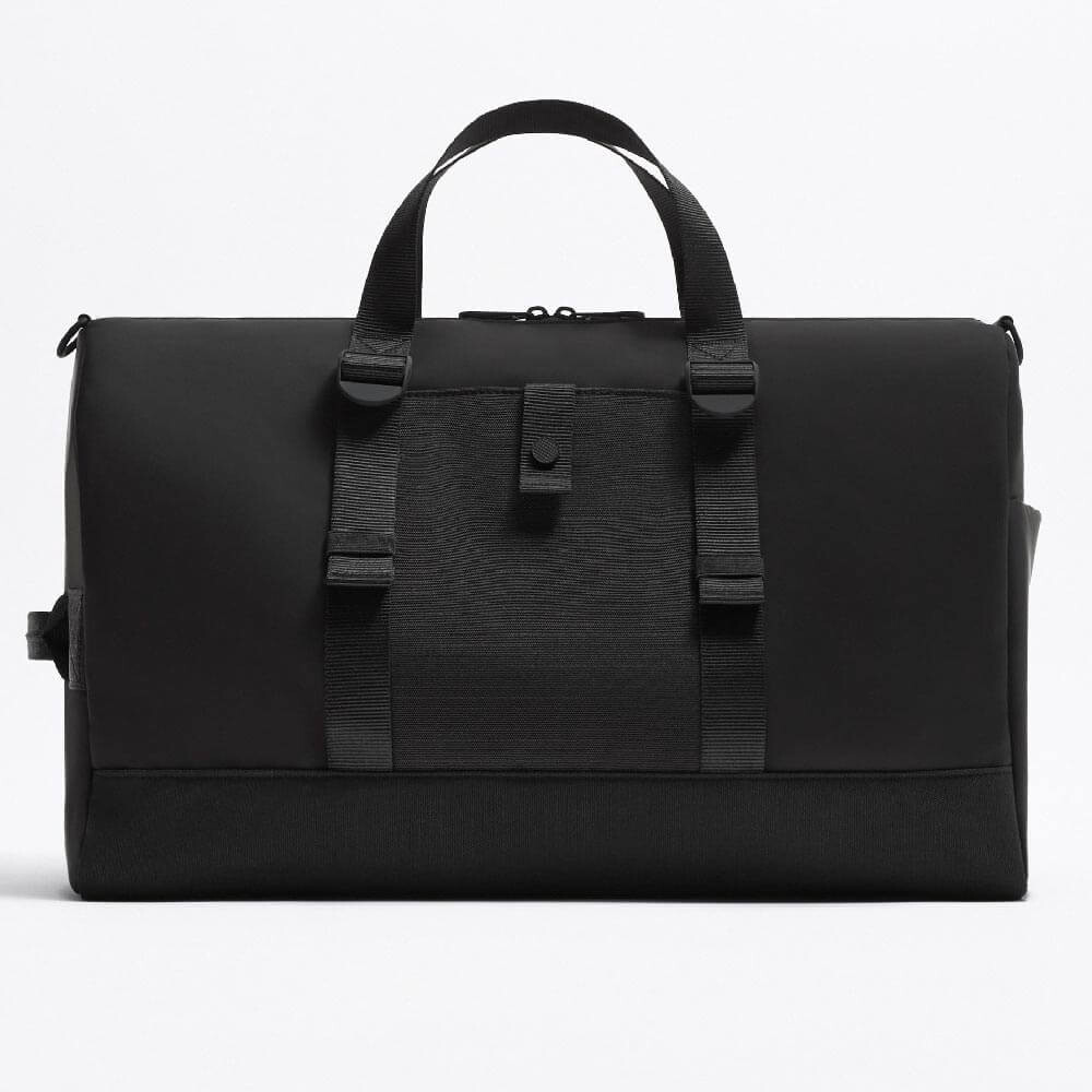 

Сумка Zara Rubberised Duffle, черный