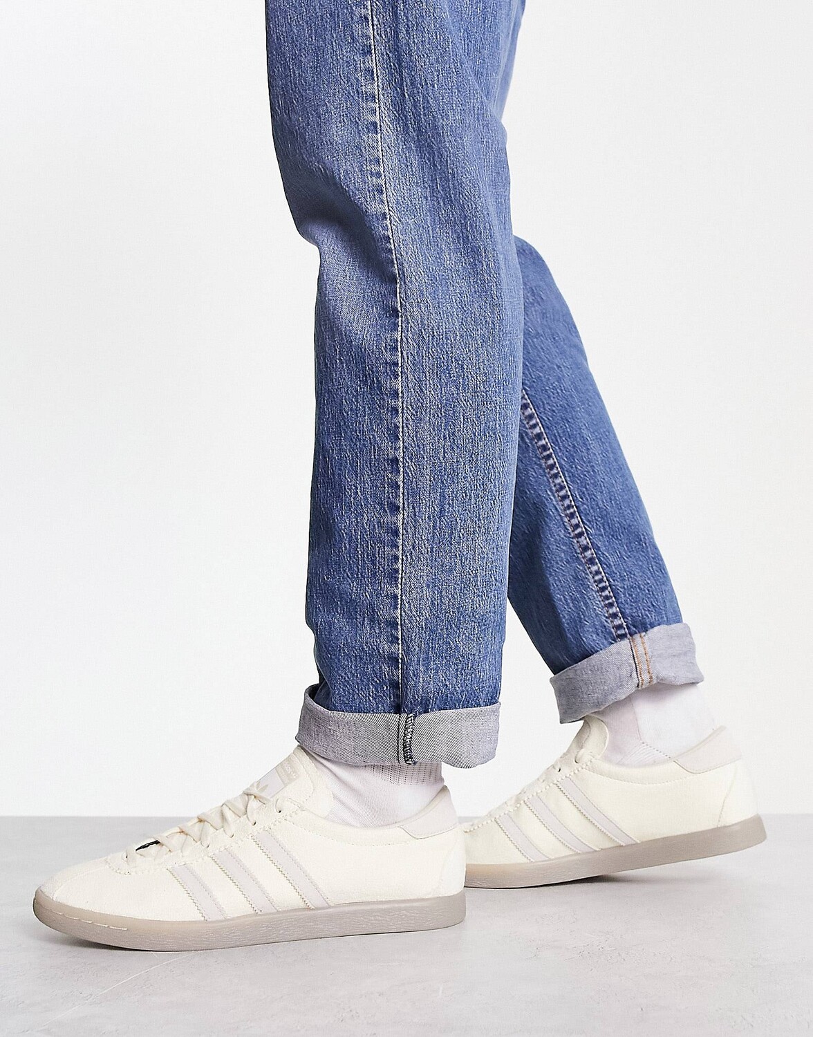 

Белые кроссовки adidas Originals Tobacco Gruen
