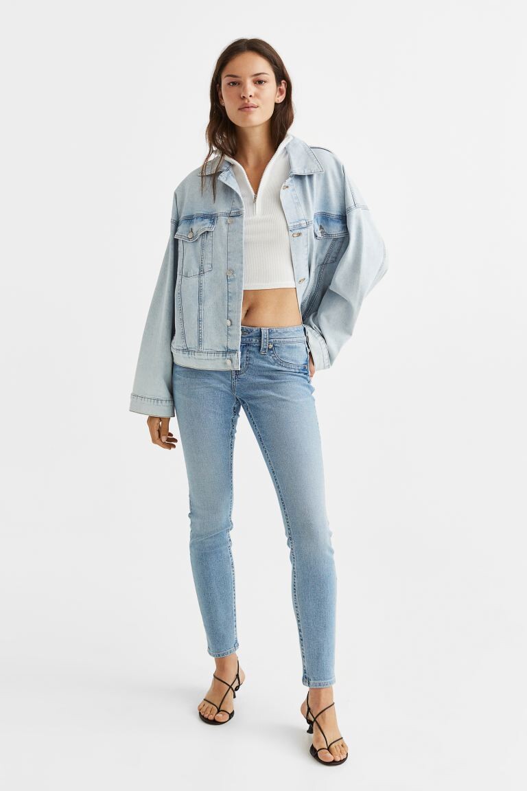 

Джинсы скинни с низким вырезом H&M, светло-голубой деним