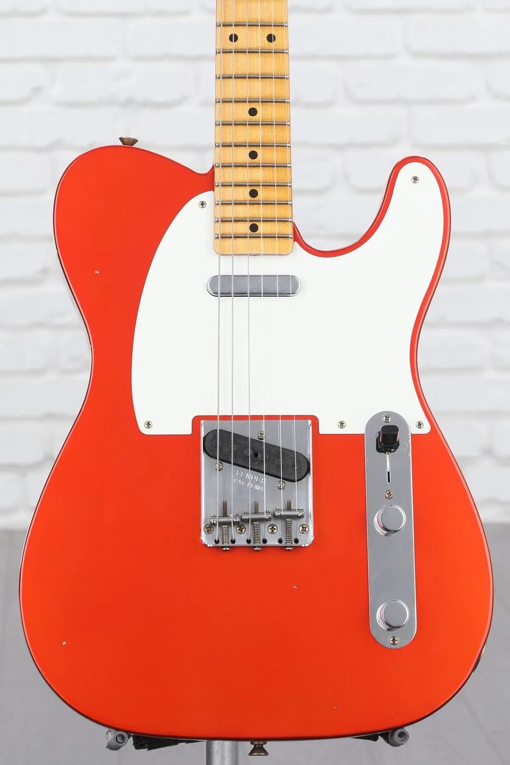 

Новая электрогитара Fender Custom Shop '57 Telecaster Journeyman Relic — Aged Candy Tangerine