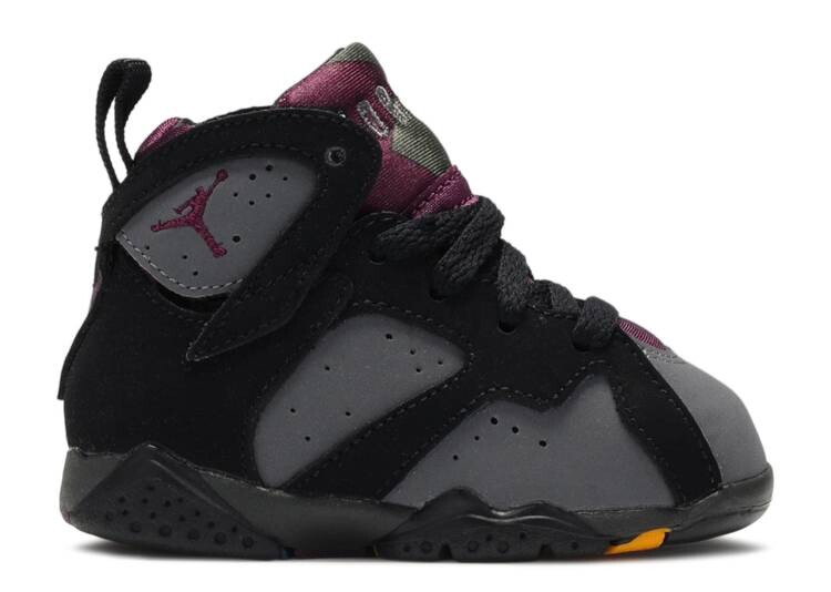 

Кроссовки AIR JORDAN 7 RETRO BT 'BORDEAUX' 2015, черный