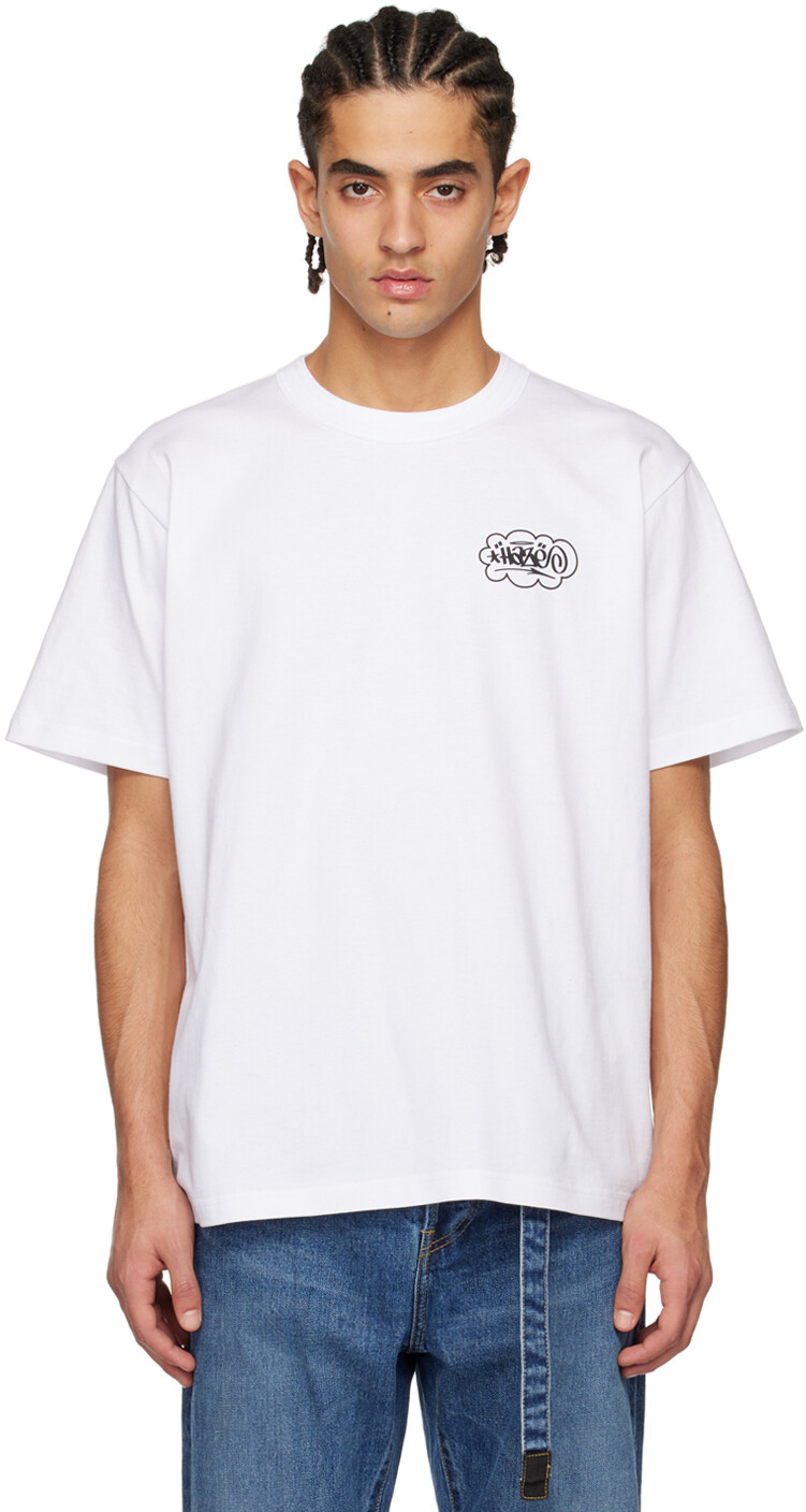 

Белая футболка с надписью One Kind Word sacai