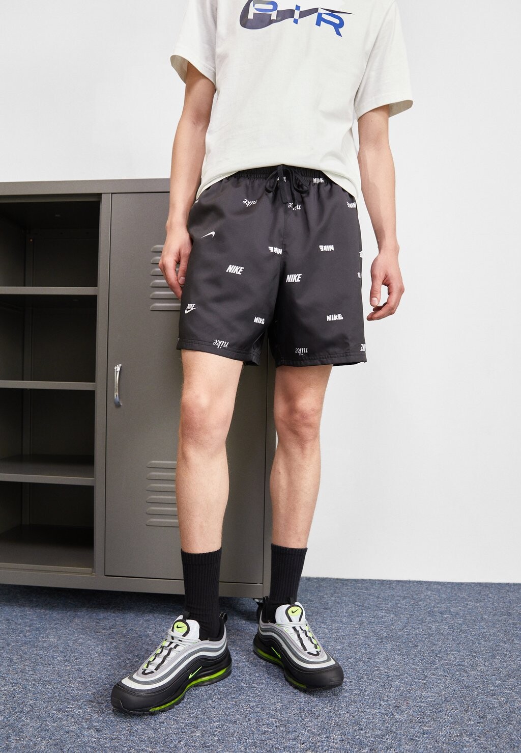 

Шорты Nike Sportswear, черный