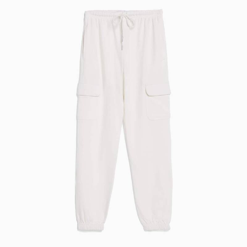 

Брюки Bershka Plush, белый