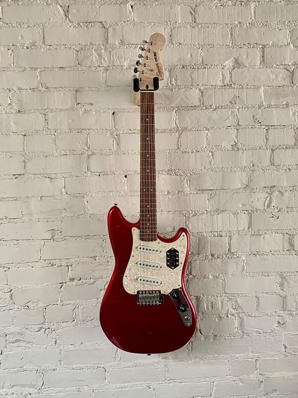 

Squier Paranormal Cyclone 2021 - Present Candy Apple Red