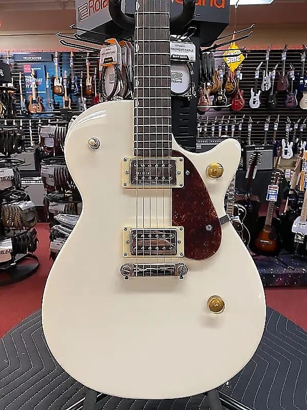 

Gretsch G2210 Streamliner Junior Jet Club, накладка на гриф Laurel, винтажный белый G2210 Streamliner Junior Jet Club, Laurel Fingerboard, Vintage White