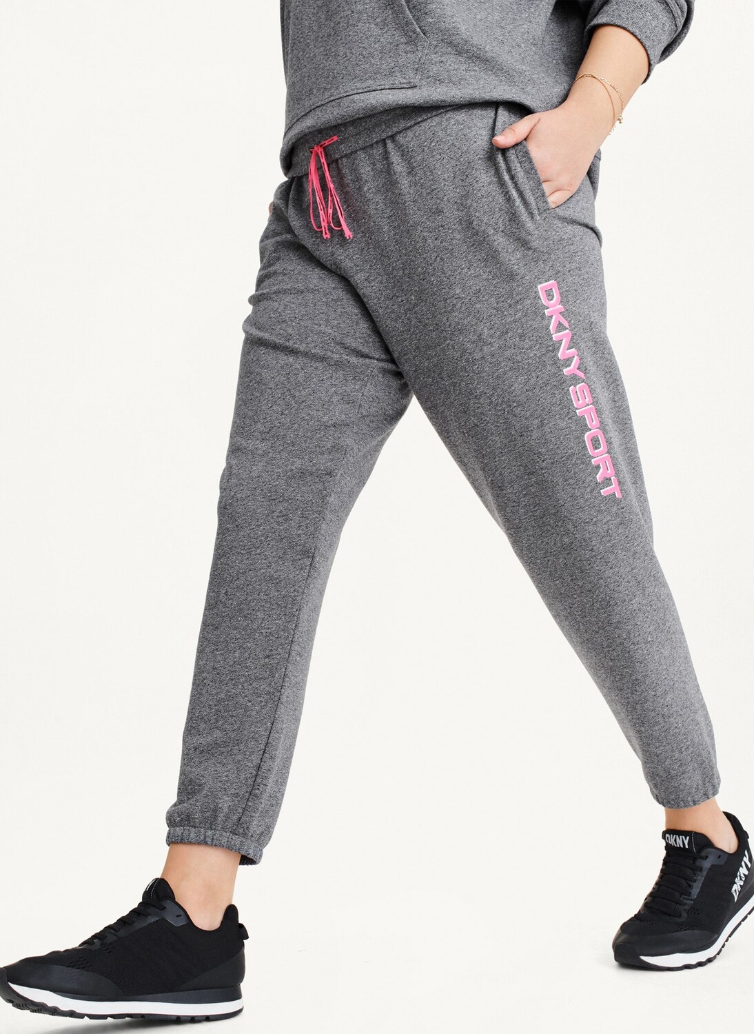 

Джоггеры с многослойным логотипом Shadow Logo с высокой посадкой DKNY, Серый