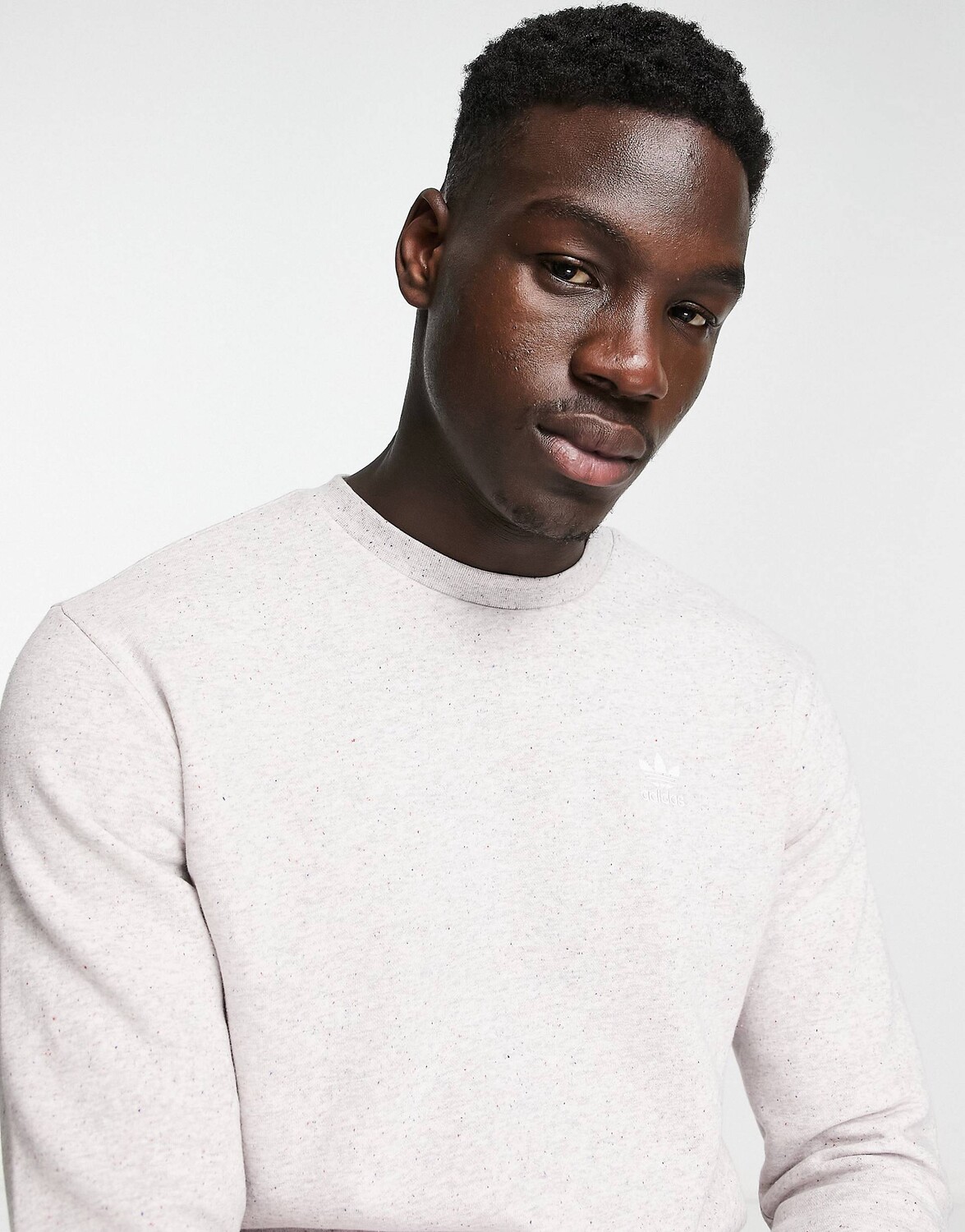 

Серая толстовка adidas Originals Essentials