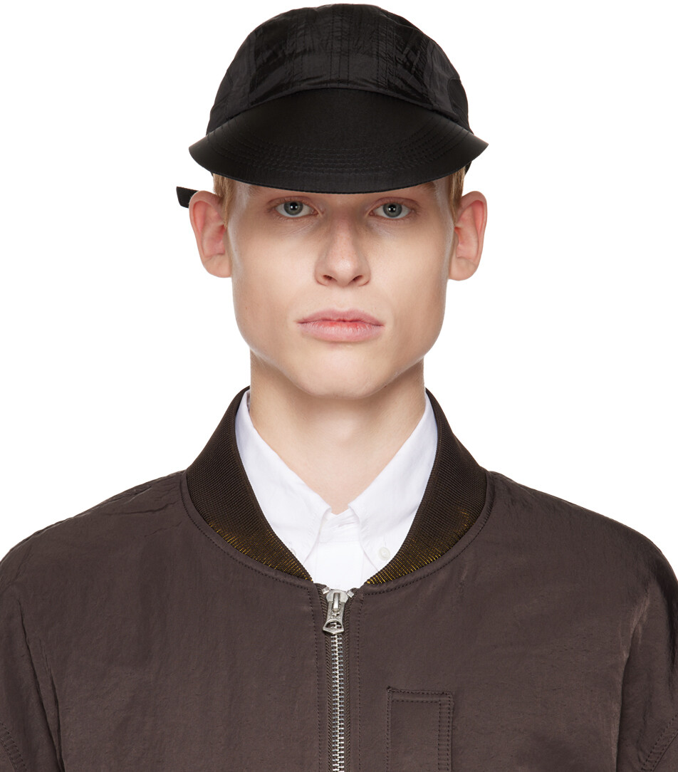 

Черная кепка с плоскими полями Solid Homme