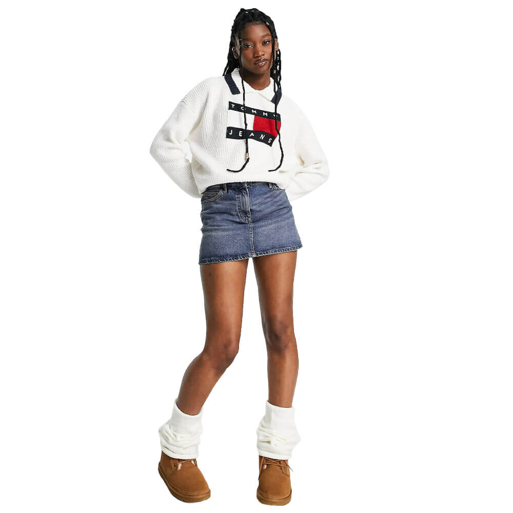 

Свитер Tommy Jeans Flag Logo Collared, светло-серый/черный