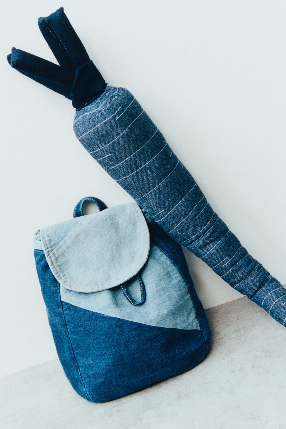 

Рюкзак из джинсовой ткани Zara, синий