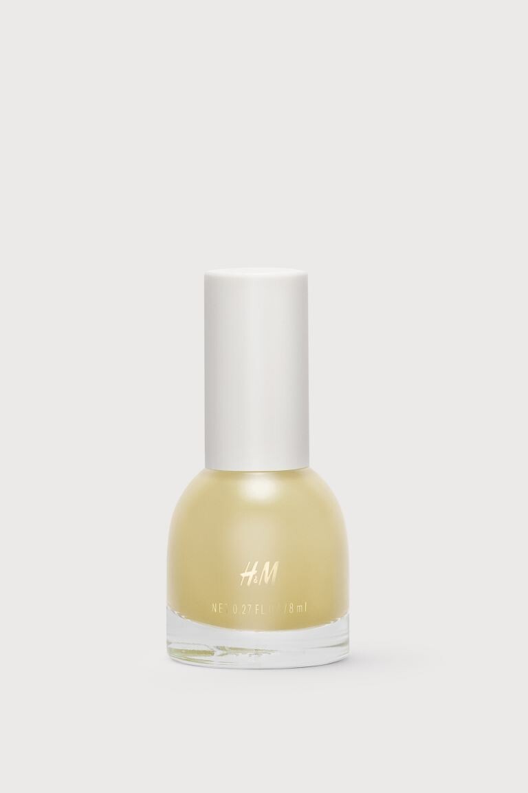 

Лак для ногтей H&M, оттенок Sulphur