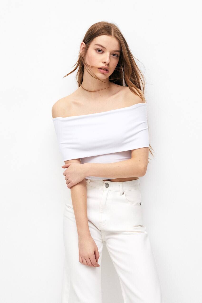 

Топ с открытыми плечами Pull&Bear, белый