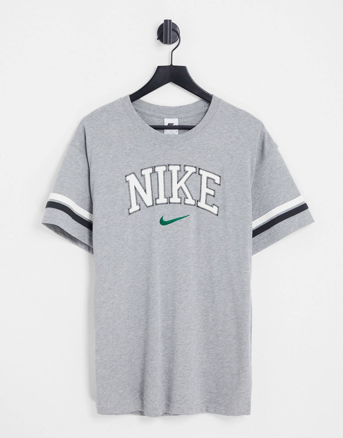 

Серая футболка Nike Retro pack