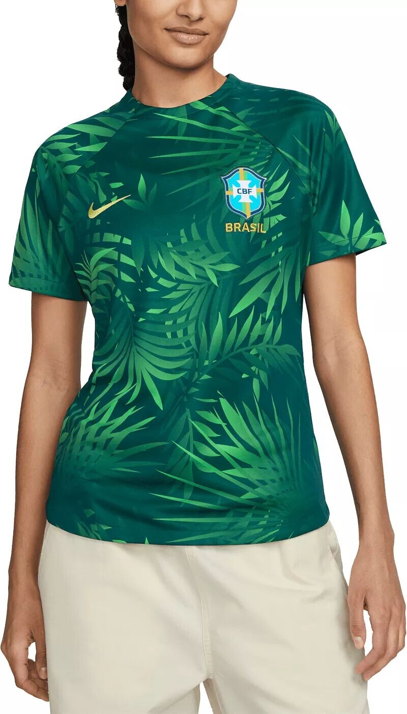 

Зеленая предматчевая майка Nike Brazil 2023 для женщин