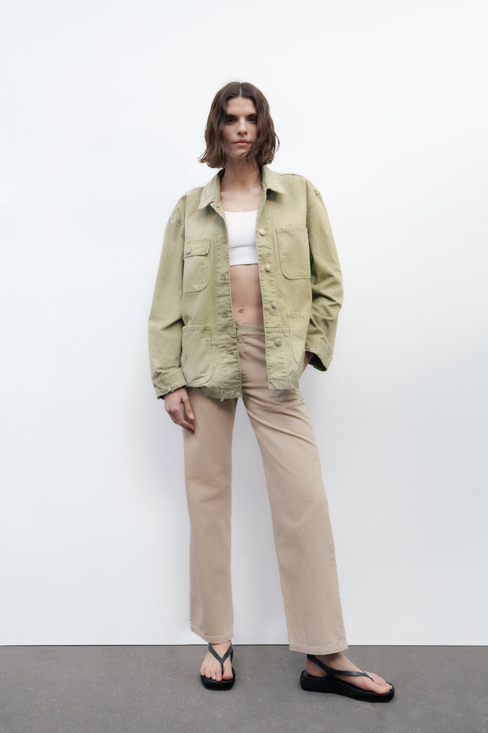 

Куртка с карманами ZARA, зеленый