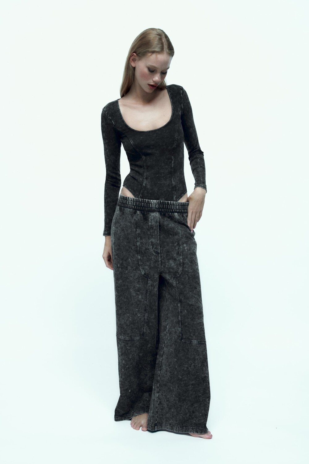 

Потерянное боди ZARA, темно-серый