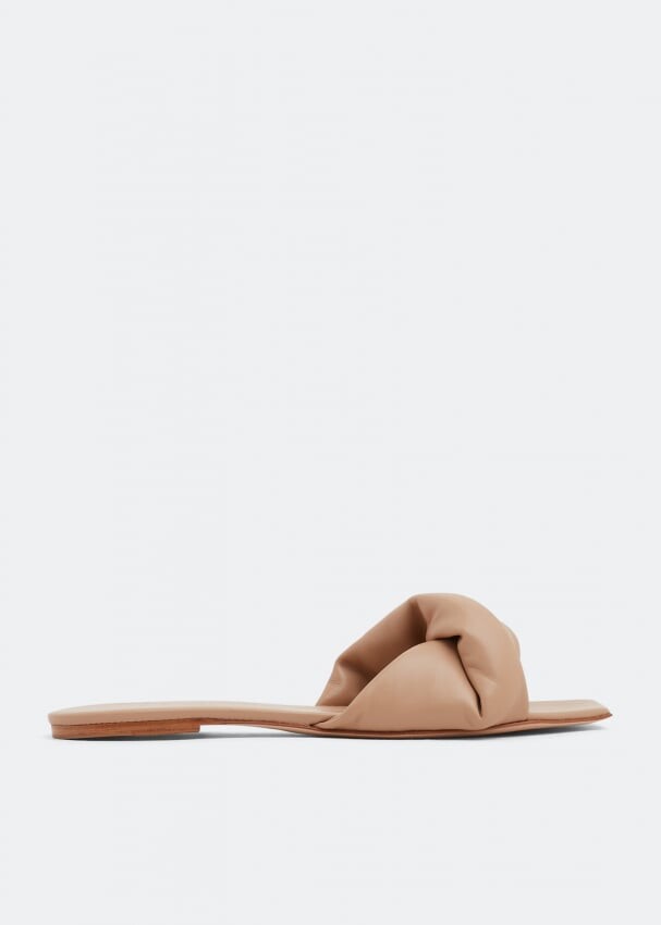 

Сандалии STUDIO AMELIA Twist Front 10 flat sandals, бежевый
