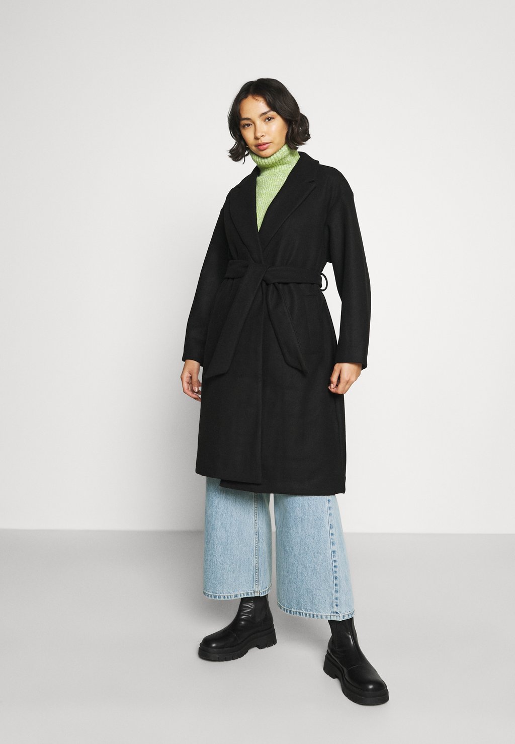 цена Классическое пальто VMFORTUNE T Vero Moda Petite, черный