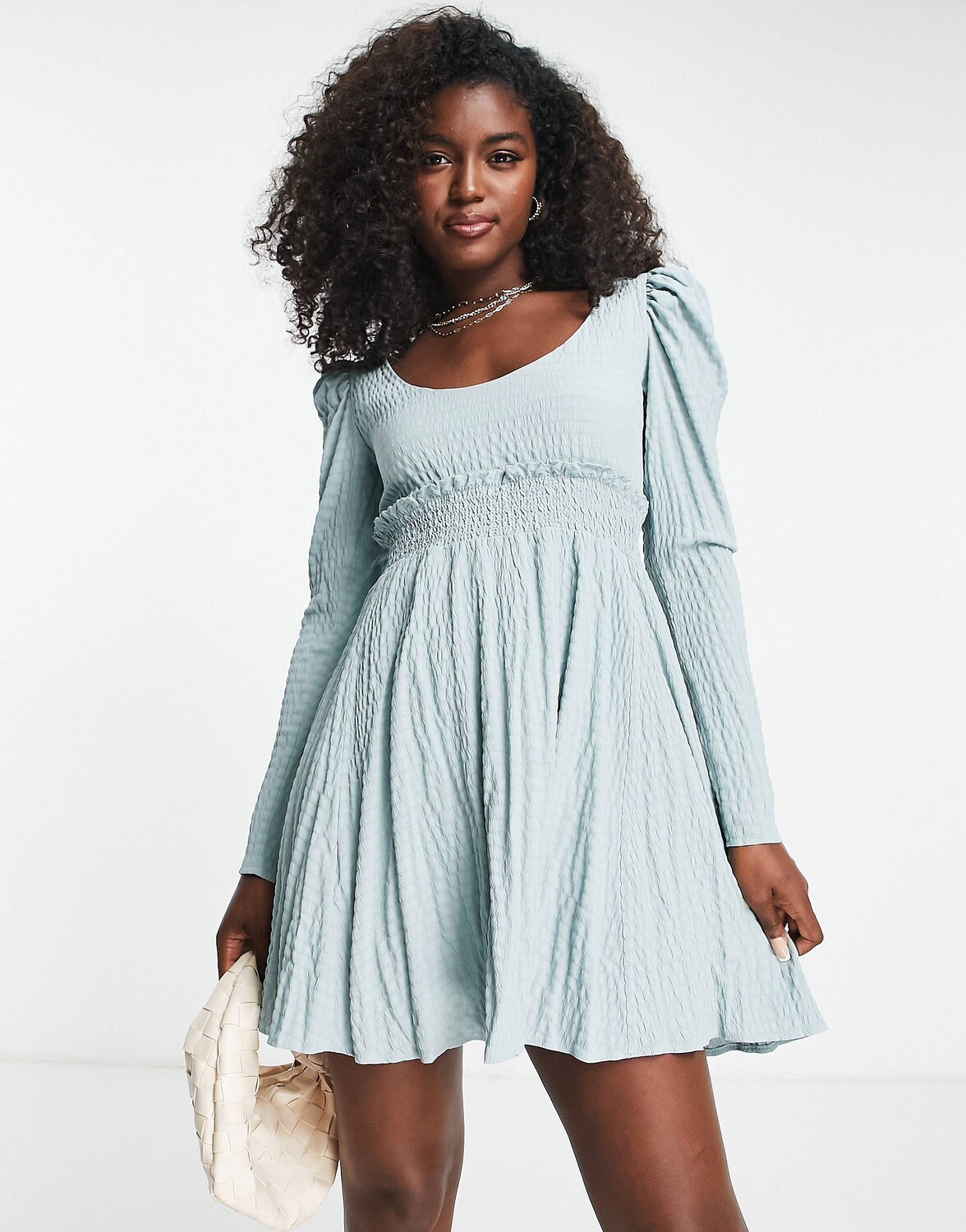 

Текстурное платье бэби-долл со сборками ASOS DESIGN