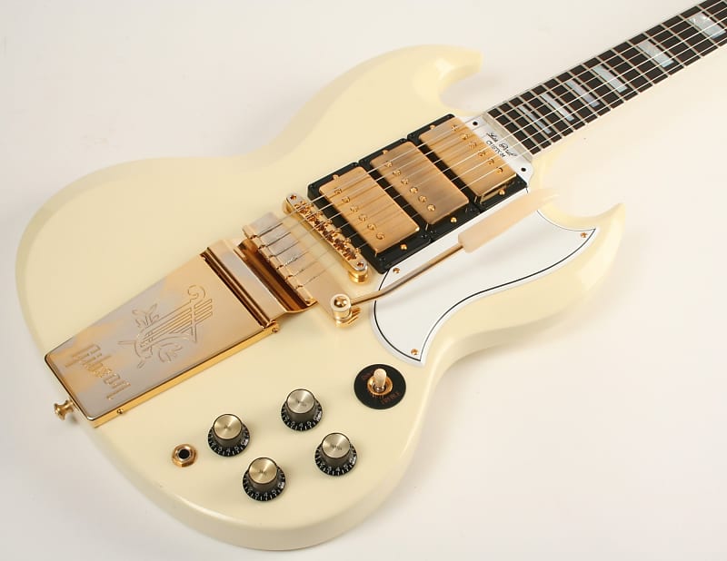 Электрогитара Gibson Custom Shop 1963 Les Paul SG Custom Reissue 3 Pickup w/ Maestro VOS Classic White 303743