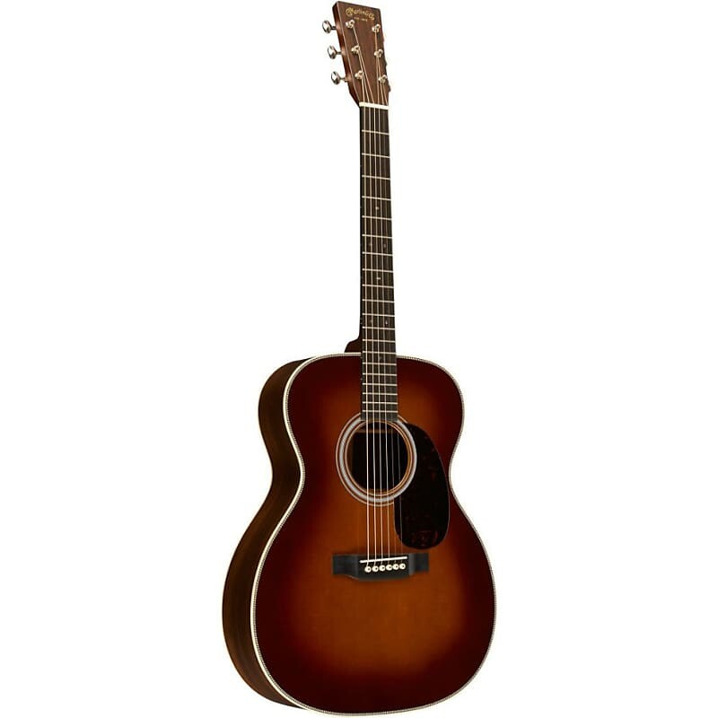 

Акустическая гитара Martin 000-28 Standard Auditorium в янтарном цвете с футляром Martin 000-28 Standard Auditorium Guitar