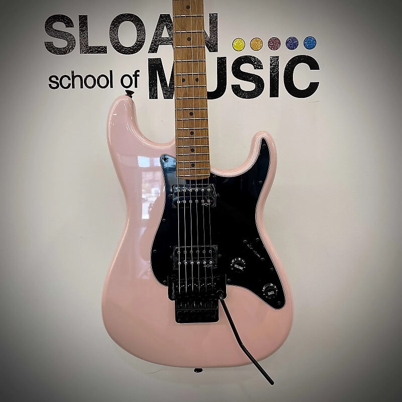 

Squier Contemporary Stratocaster HH Floyd Rose - Shell Pink Pearl Contemporary Stratocaster HH FR Roasted