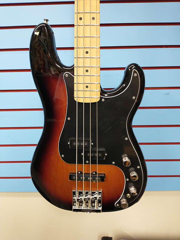 

Гитара Fender Deluxe Active Precision Special Bass с сумкой