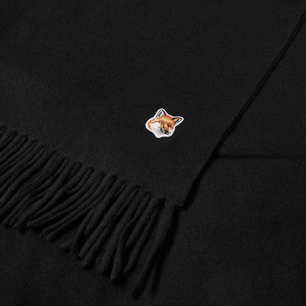 

Шарф Maison Kitsuné Small Fox Head Wool Scarf