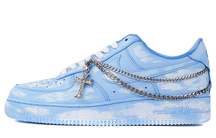 

Женские кроссовки Nike Air Force 1 Low Skate