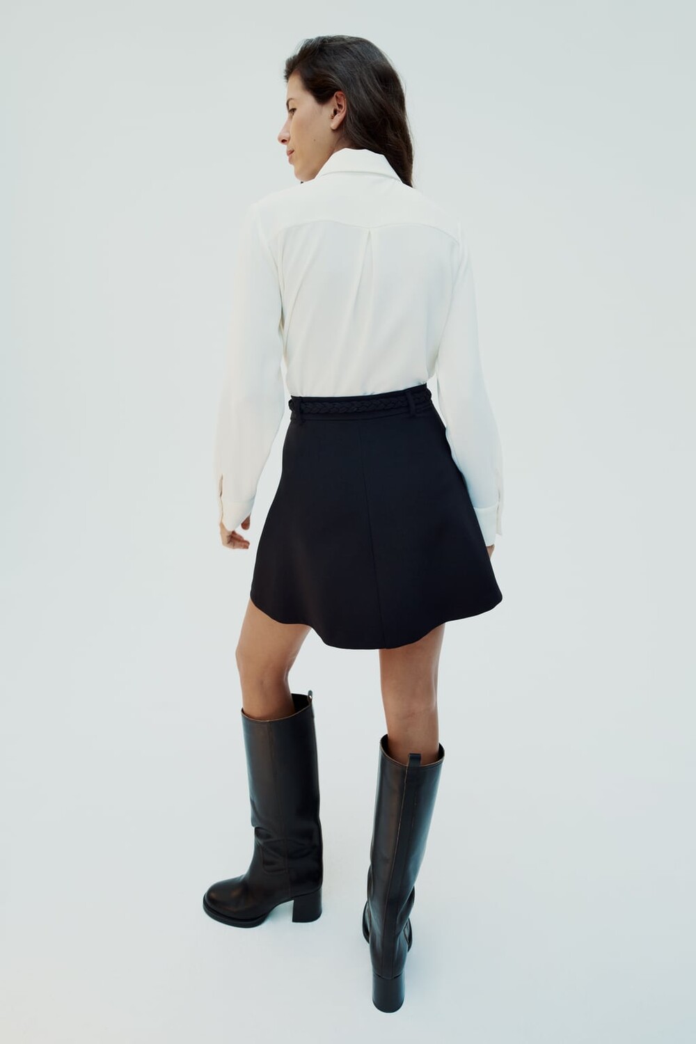 

Мини-юбка с плетеным поясом ZARA, черный