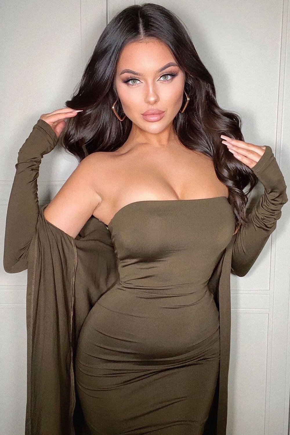 

Платье Fashion Nova ST5087TD, оливковый