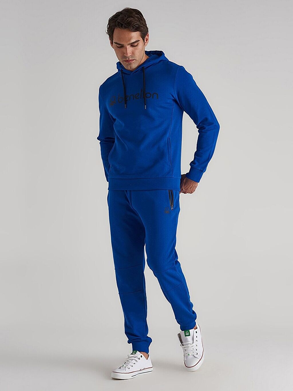 

Мужские спортивные штаны стандартной посадки Benetton
