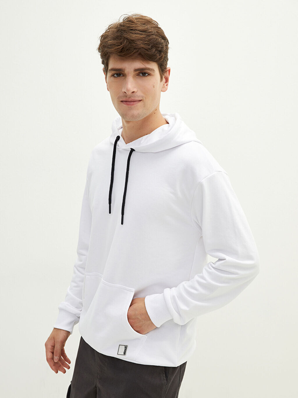 

Толстая мужская толстовка с капюшоном и длинными рукавами LCW Casual