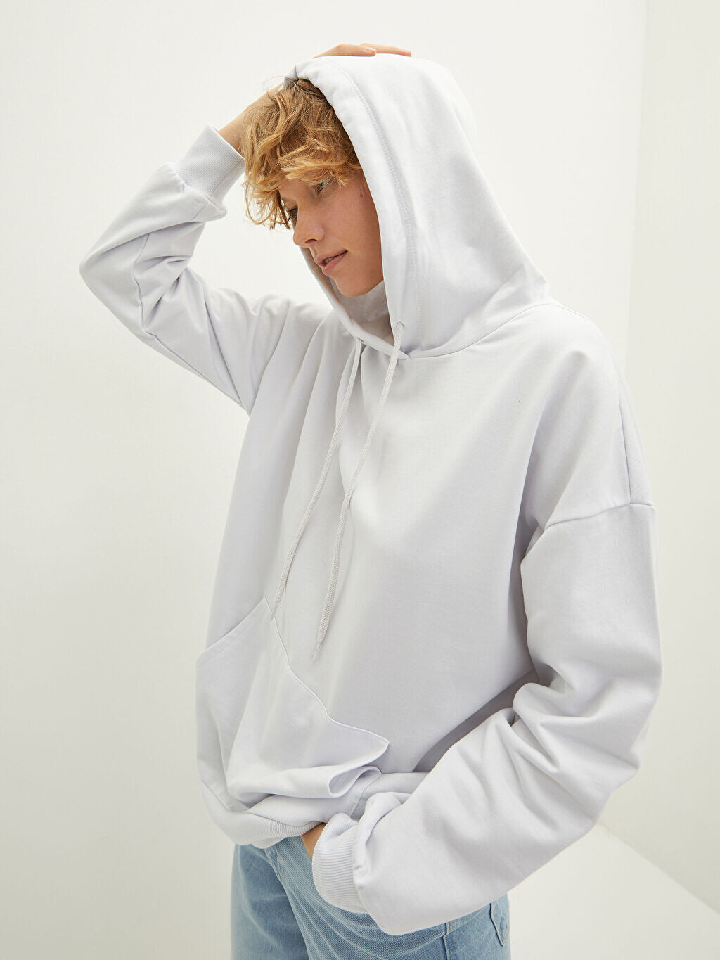 

Прямая женская толстовка с длинным рукавом и воротником с капюшоном LCW Casual