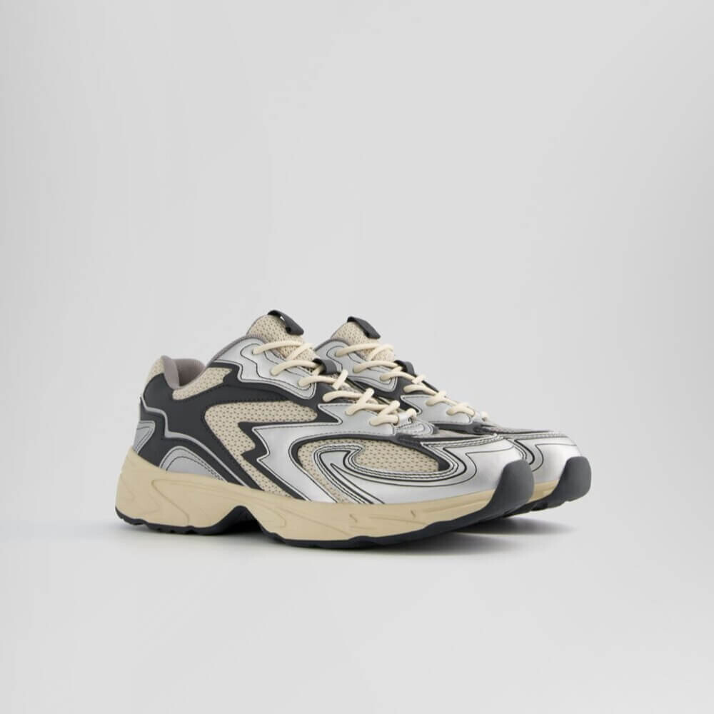 

Кроссовки Bershka Men’s Contrast Silver And Mesh Trainers, серебро
