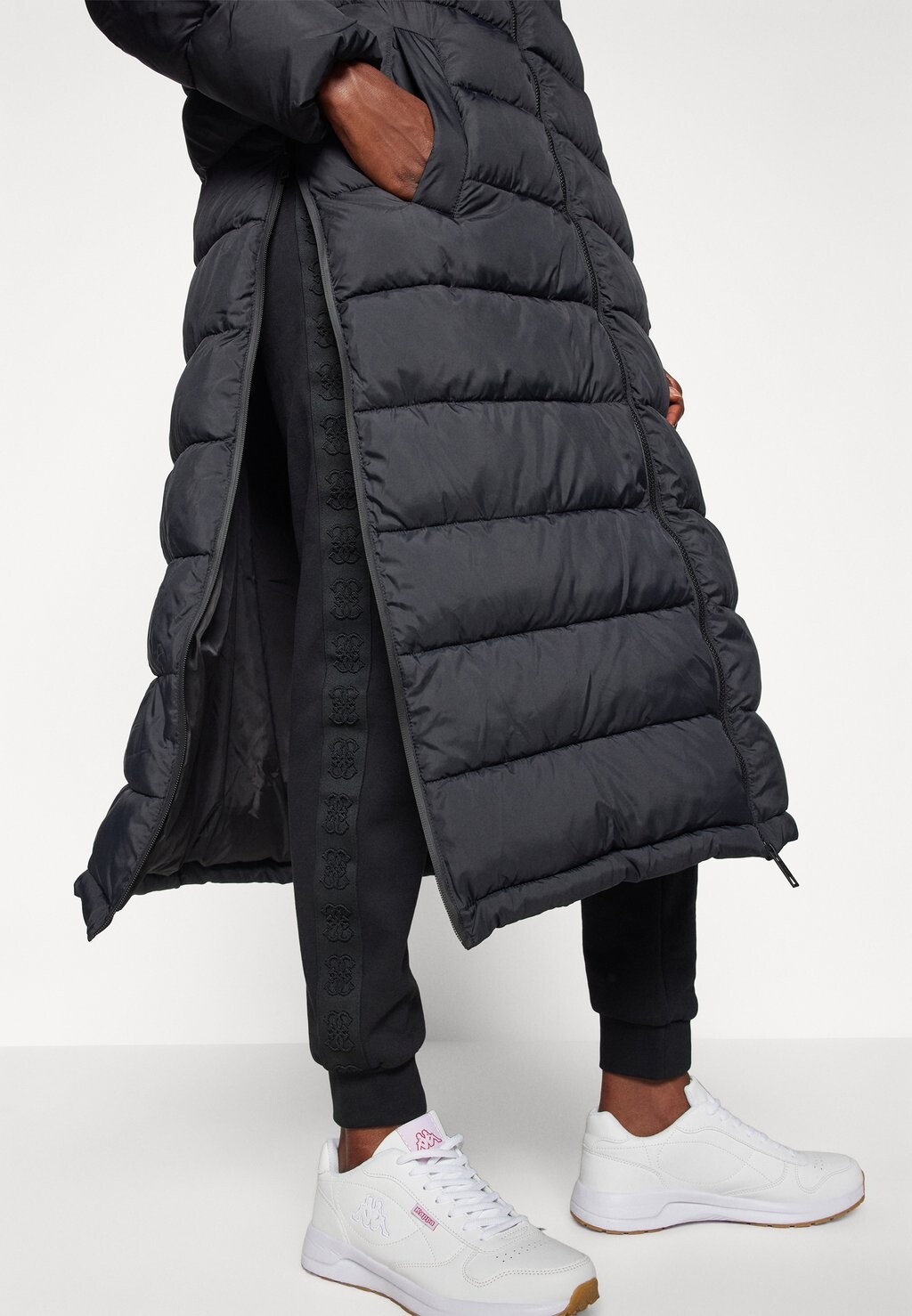 

Зимнее пальто BREANA PUFFER JACKET Guess, черный