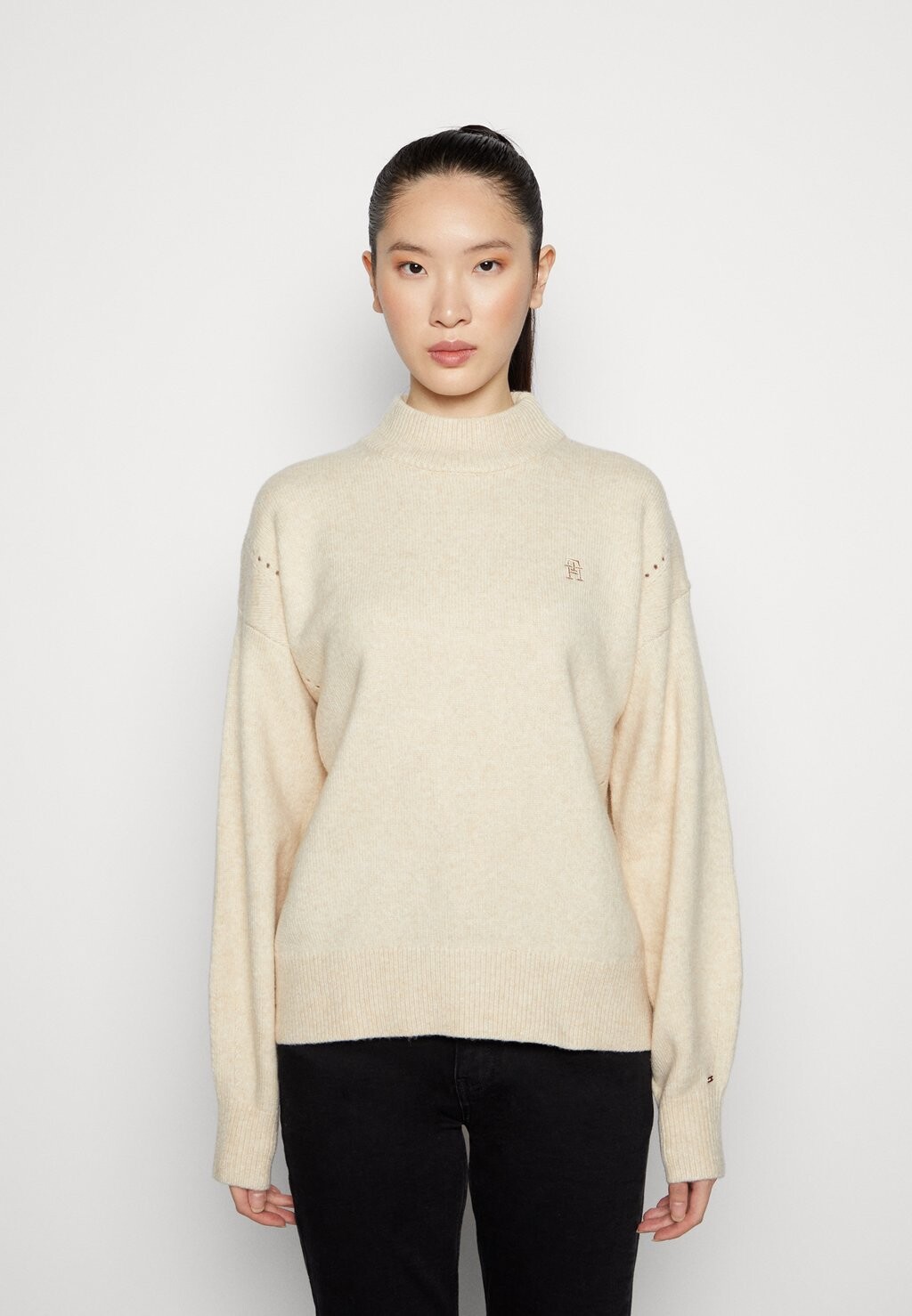 

Свитер Tommy Hilfiger