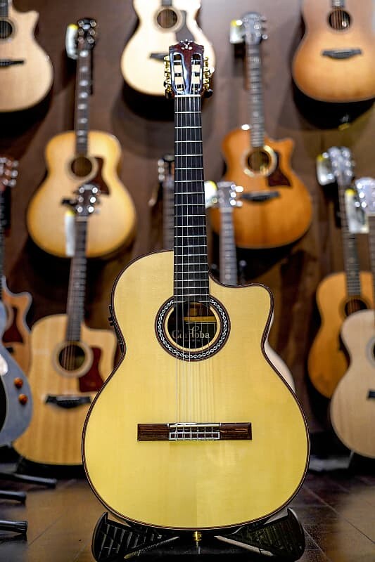 

Акустическая гитара Cordoba Luthier Series GK Pro Negra 2020s - Natural