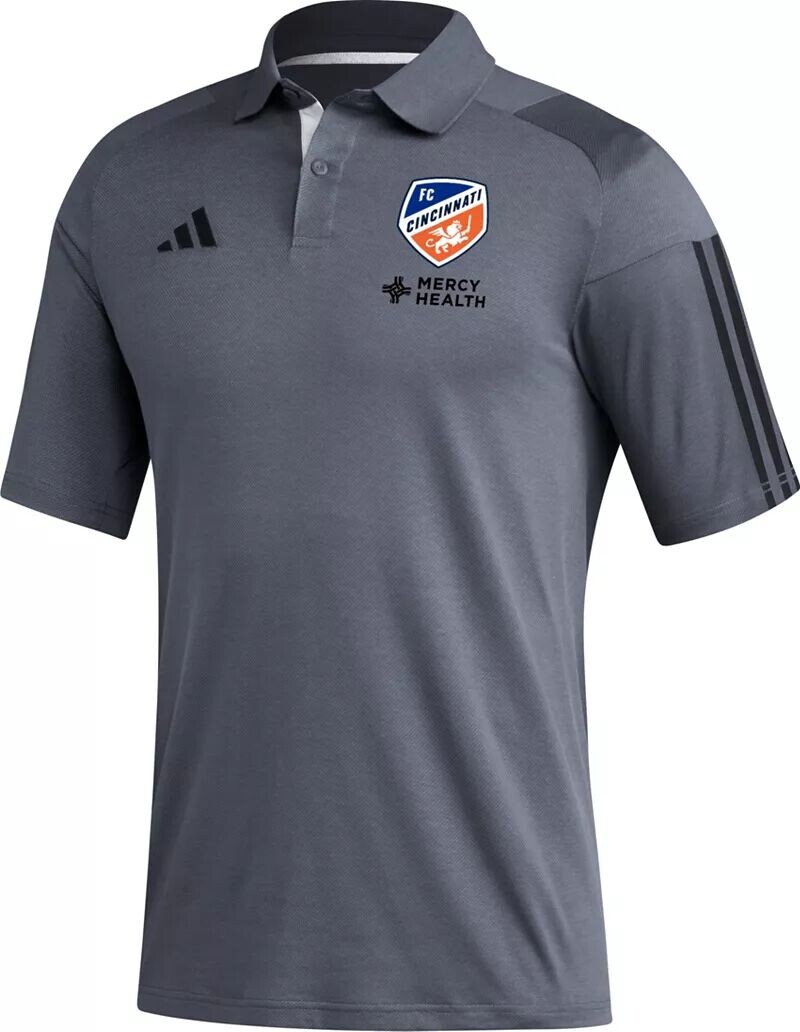 

Серая дорожная футболка-поло Adidas FC Cincinnati '23