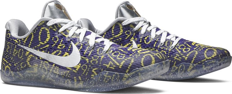 Kobe 11 best sale mamba day white