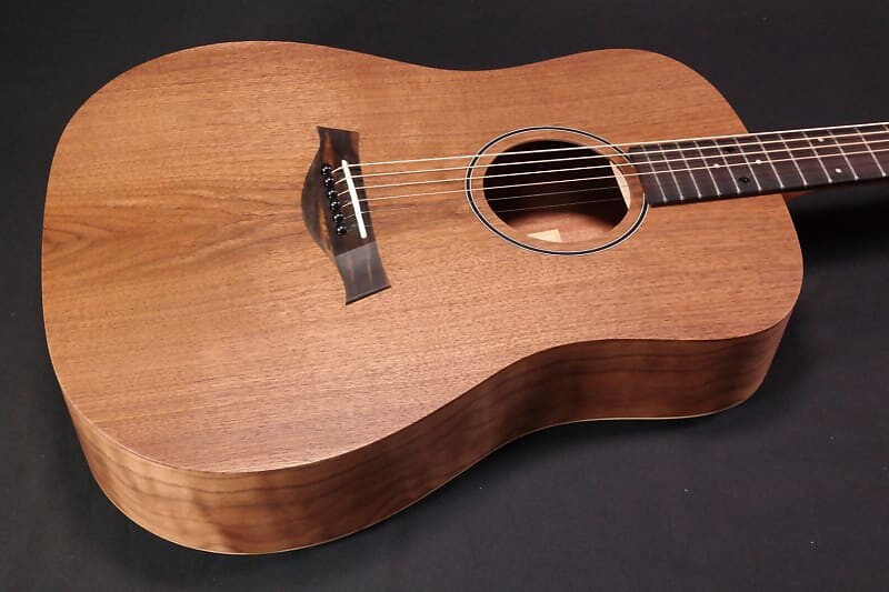 

Taylor BBTe Big Baby Taylor Walnut Acoustic/Electric - 336