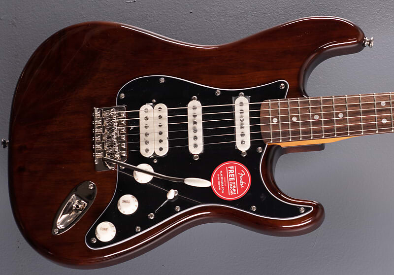 

Classic Vibe '70s Stratocaster HSS - Орех Squier Vibe '70s Stratocaster HSS - Walnut