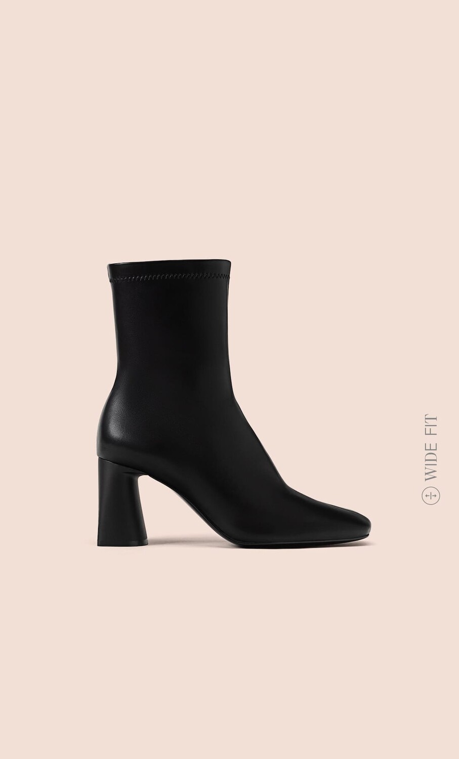 

Эластичные ботинки на каблуке Stradivarius, черный