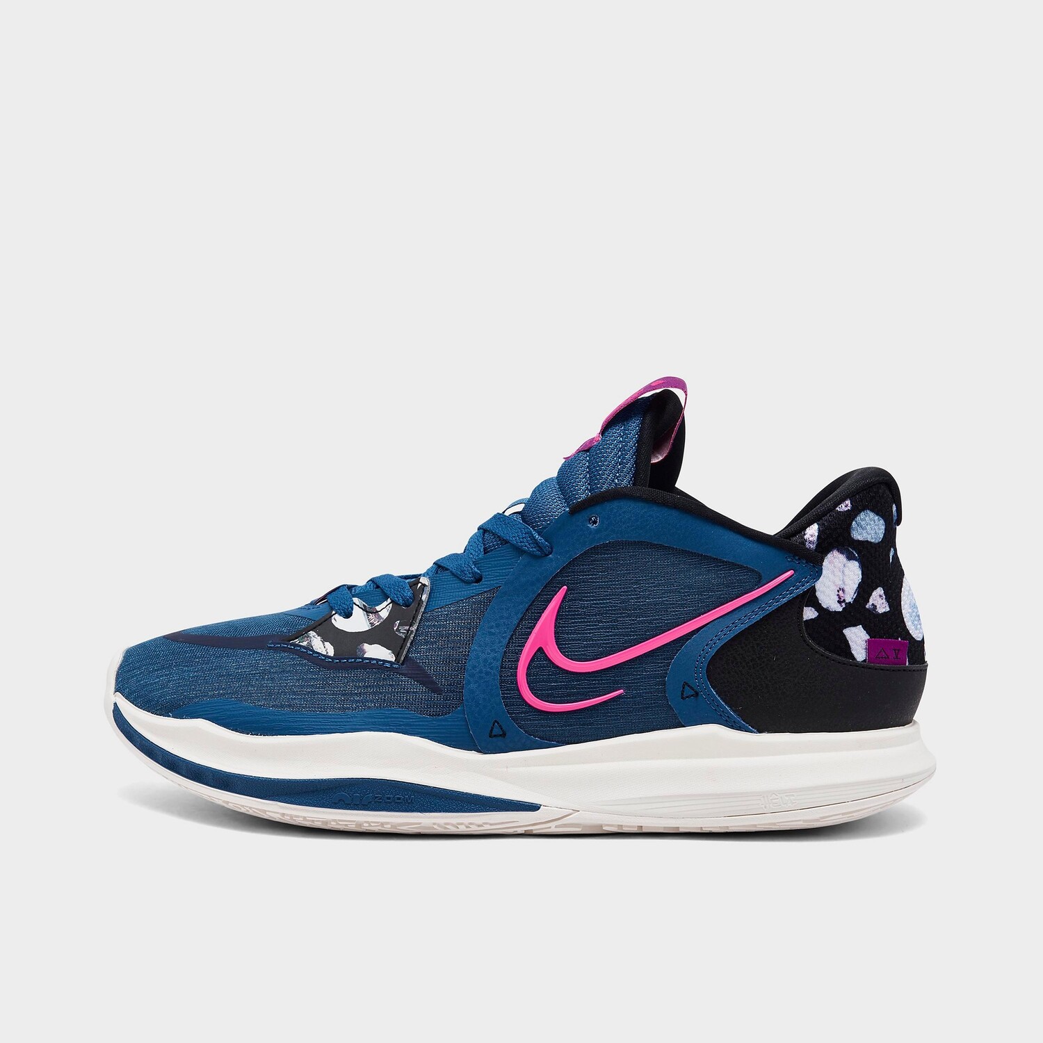 

Низкие баскетбольные кроссовки Nike Kyrie 5, синий