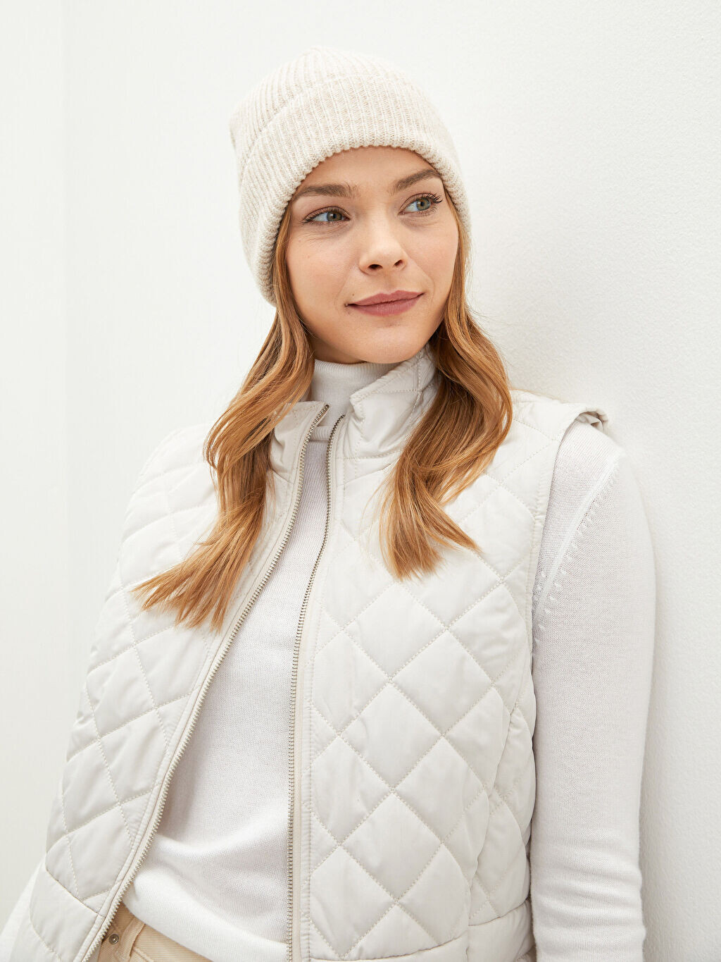 

Женский трикотажный берет с собственным рисунком LCW Accessories