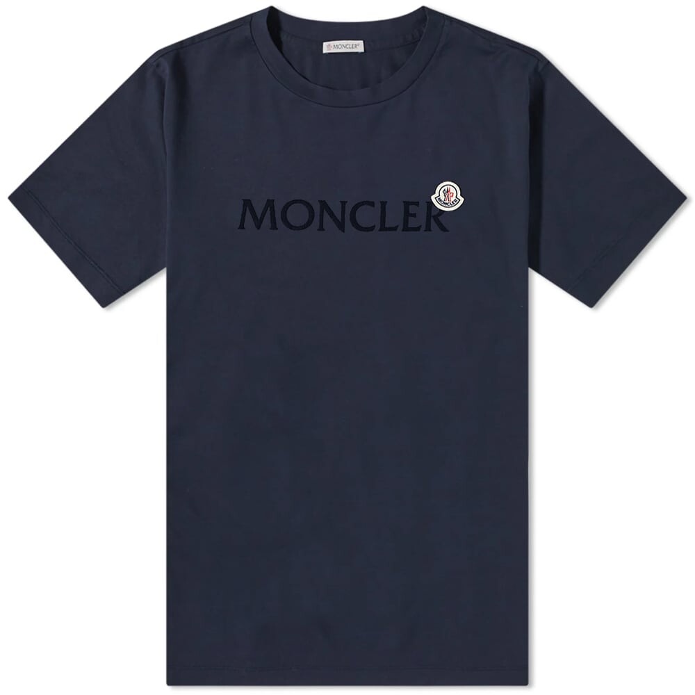 

Футболка Moncler Logo Badge Tee, Черный